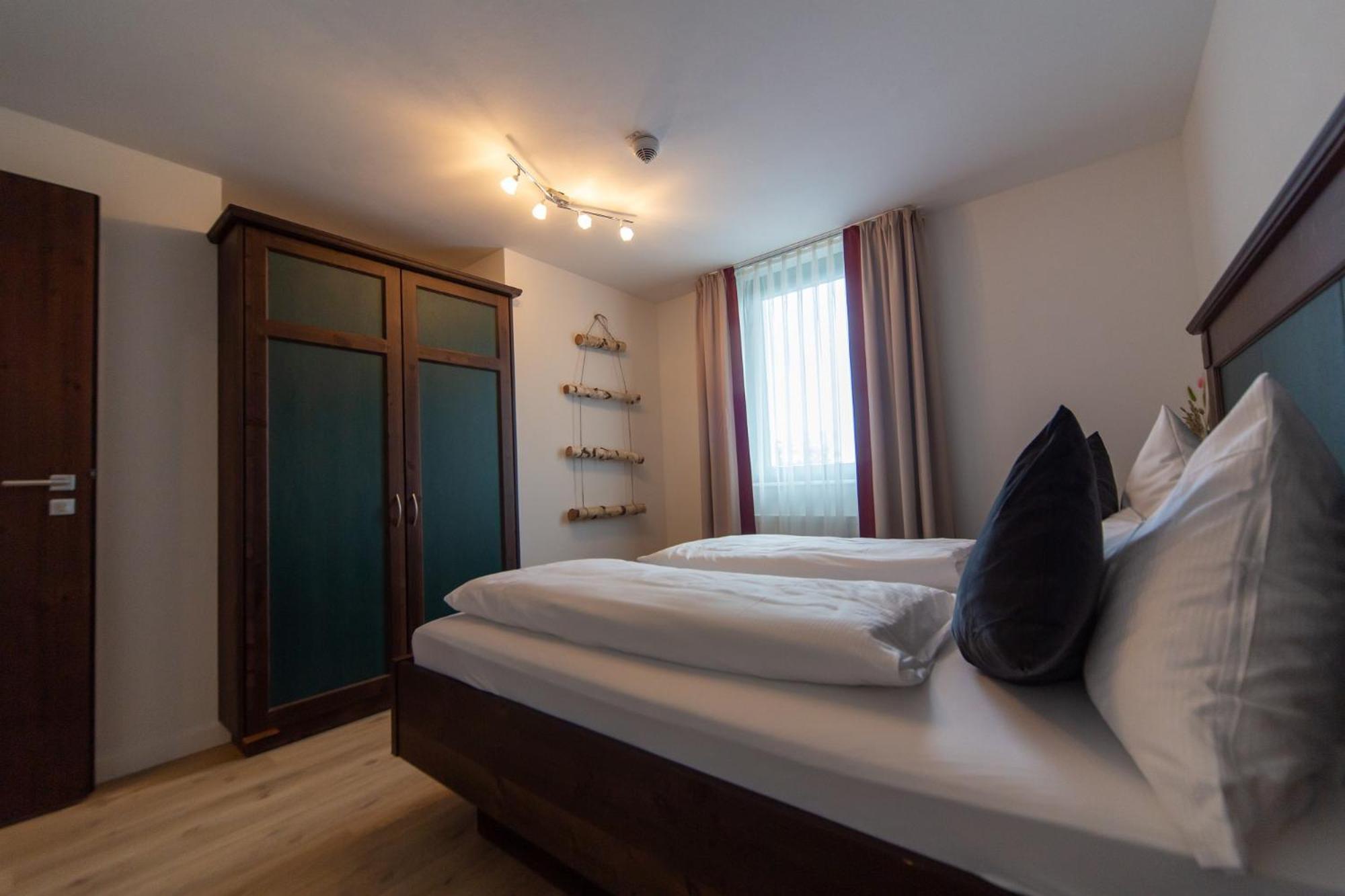 באד ווילבאד Hotel Restaurant Auerhahn מראה חיצוני תמונה