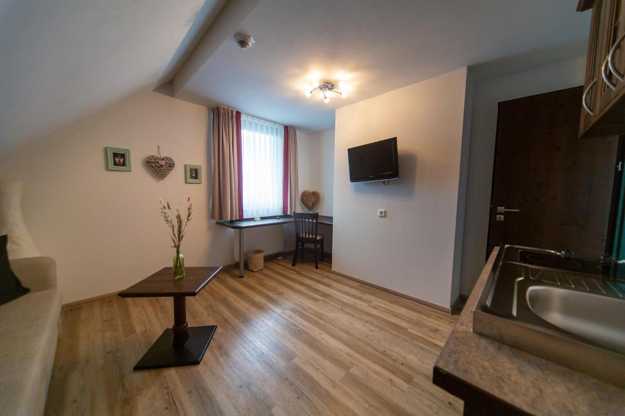 באד ווילבאד Hotel Restaurant Auerhahn מראה חיצוני תמונה
